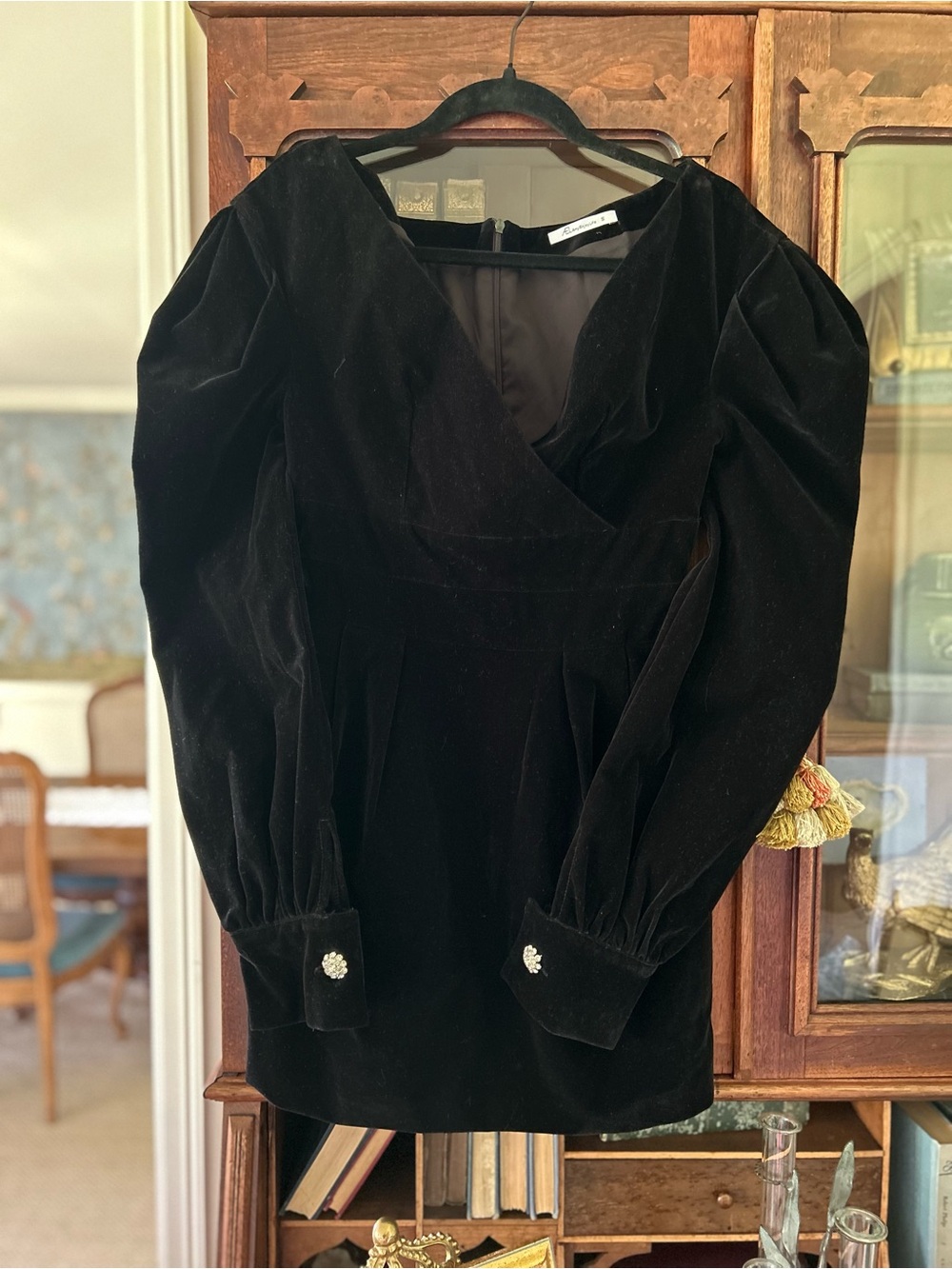 AEL Amy Enjoys Life Black Velvet Puff-Sleeve Mini Dress crystal buttons Sz S
